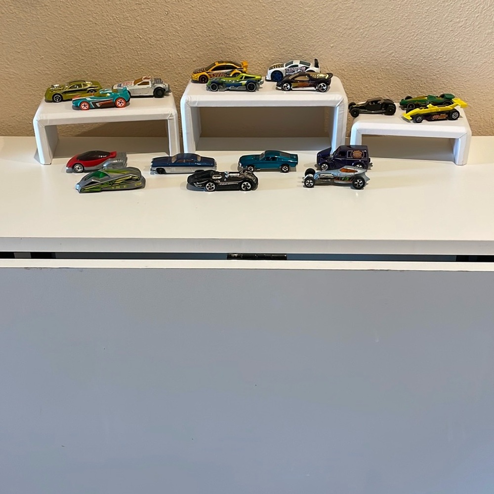 Assorted Die-Cast Toy Cars Set